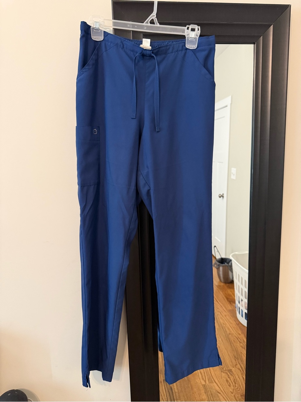 WonderWink Women's Cargo Scrub Pants - Royal Blue